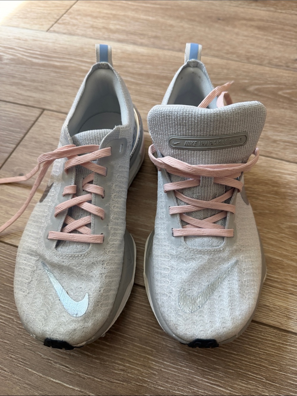 Nike Women’s invincible run 3